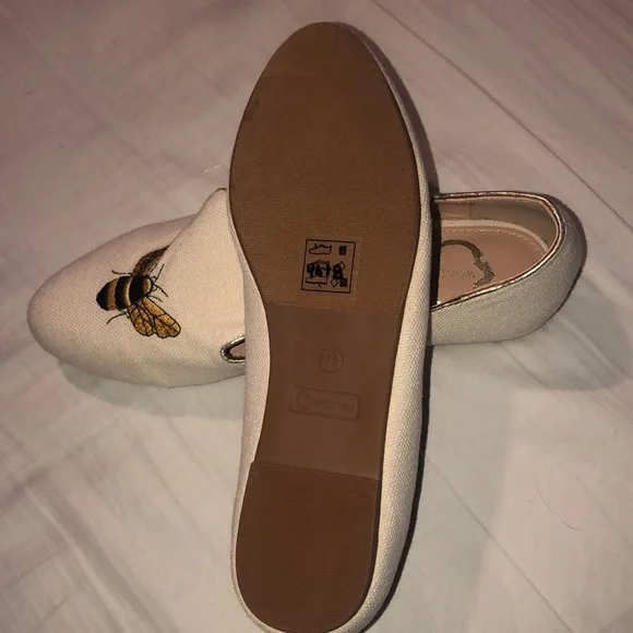 NEW C Wonder “Bee Happy” loafers - Women’s size 7.5 no box - Picture 3 of 3